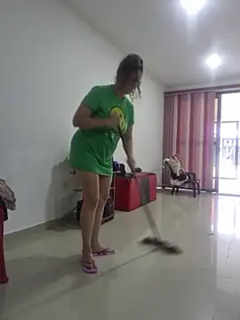 Nina vallon online show from 10, 2, 2026