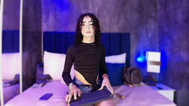 Ballesteros  online show from 3, 12, 2025