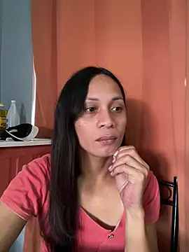Snapshot of missruffa chatting on 18, 12, 2025 missruffa online show from 18, 12, 2025