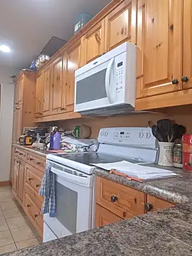 Snapshot of Dillybar41 chatting on 8, 10, 2025 Dillybar41 online show from 8, 10, 2025