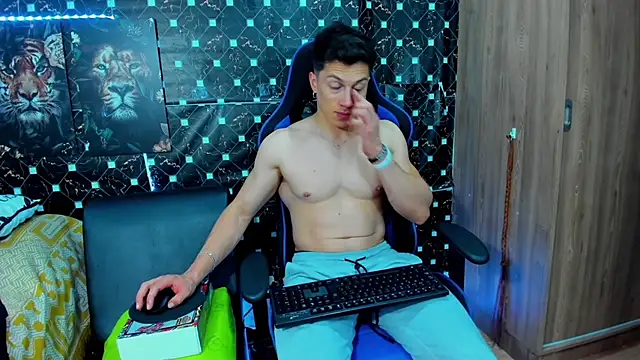 Snapshot of javiersexymann chatting on 28, 9, 2025 javiersexymann online show from 28, 9, 2025