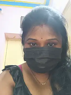 Snapshot of chaitara-reddy chatting on 17, 7, 2026 chaitara-reddy online show from 17, 7, 2026