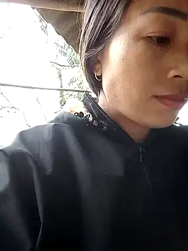 lucybaby00 online show from 4, 2, 2026