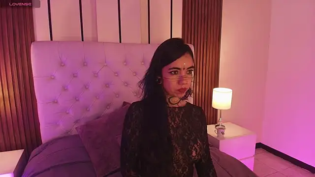 Snapshot of ViolettaAlemida chatting on 15, 1, 2026 ViolettaAlemida online show from 15, 1, 2026