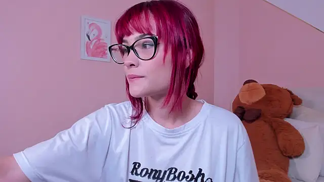 mae lyra online show from 30, 10, 2025