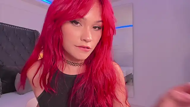 mae lyra online show from 15, 7, 2026