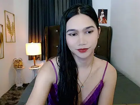 Snapshot of airyloove chatting on 10, 11, 2025 airyloove online show from 10, 11, 2025