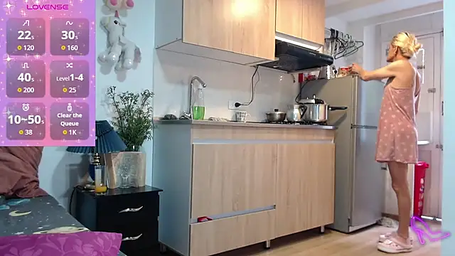 AllysonStonne online show from 24, 2, 2026