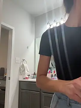 bbgurlnickii online show from 24, 9, 2025