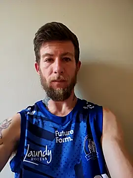 Snapshot of Couplesplay1 chatting on 9, 9, 2025 Couplesplay1 online show from 9, 9, 2025