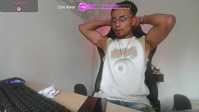 Ferlucyboy666 online show from 8, 10, 2025