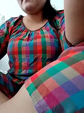  Babyrose  online show from 21, 4, 2026