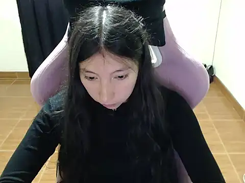 Snapshot of ScarlettShirahoshi chatting on 25, 9, 2025 ScarlettShirahoshi online show from 25, 9, 2025