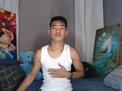 xx topless online show from 22, 10, 2025