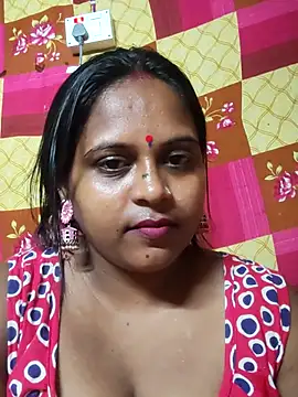 Snapshot of Hot-Show2 chatting on 28, 9, 2025 Hot-Show2 online show from 28, 9, 2025