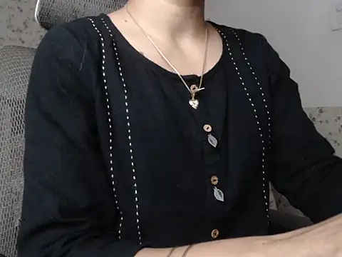 Snapshot of snow_white123 chatting on 14, 10, 2025 snow white123 online show from 14, 10, 2025