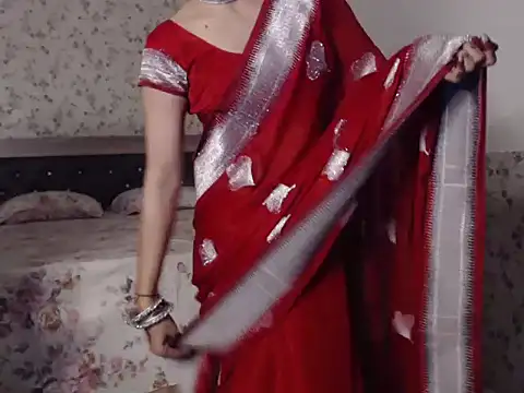 Snapshot of snow_white123 chatting on 20, 10, 2025 snow white123 online show from 20, 10, 2025