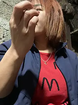 Snapshot of sukabae00 chatting on 9, 2, 2026 sukabae00 online show from 9, 2, 2026