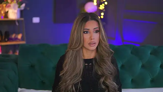 Snapshot of SiennaRuh chatting on 6, 2, 2026 SiennaRuh online show from 6, 2, 2026