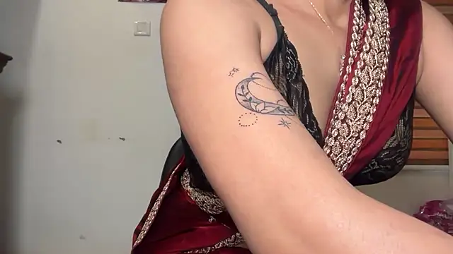 Snapshot of LucytheDevilQueen chatting on 4, 3, 2026 LucytheDevilQueen online show from 4, 3, 2026