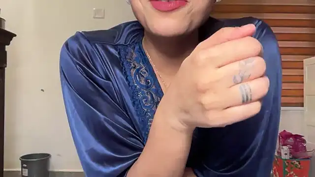 Snapshot of LucytheDevilQueen chatting on 8, 3, 2026 LucytheDevilQueen online show from 8, 3, 2026