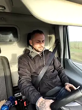 papichulo0099 online show from 19, 11, 2025