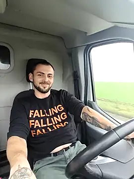 papichulo0099 online show from 15, 12, 2025