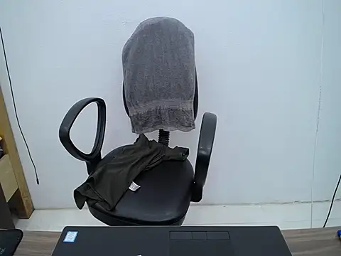  Lady- online show from 13, 11, 2025