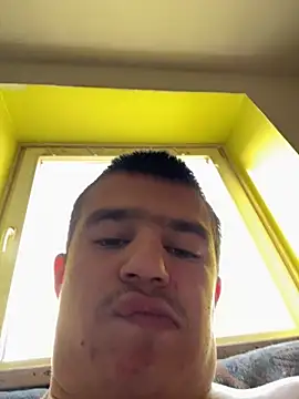 Snapshot of pussyhunter323557 chatting on 1, 11, 2025 pussyhunter323557 online show from 1, 11, 2025