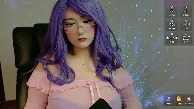 Livelle69 online show from 24, 10, 2025