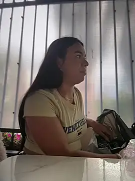 TessaCooper1 online show from 25, 6, 2026