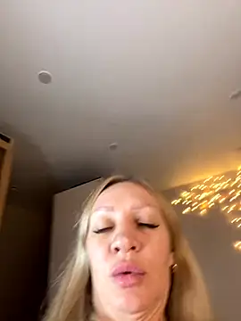 Bellissa  online show from 11, 10, 2025