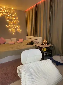 Bellissa  online show from 30, 10, 2025