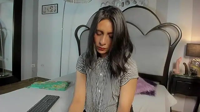 MiaAmore  online show from 28, 3, 2026