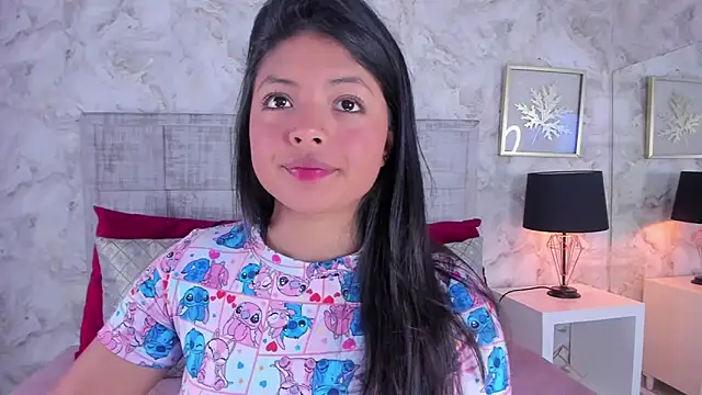 ashleythompson2025 online show from 4, 2, 2026