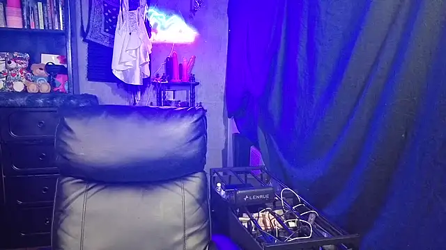 chicanachic13 online show from 21, 3, 2026