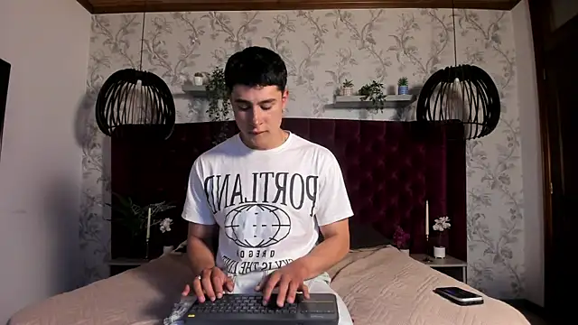 Snapshot of AustinJones_ chatting on 5, 5, 2026 AustinJones online show from 5, 5, 2026