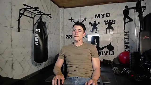 Snapshot of AustinJones_ chatting on 18, 5, 2026 AustinJones online show from 18, 5, 2026