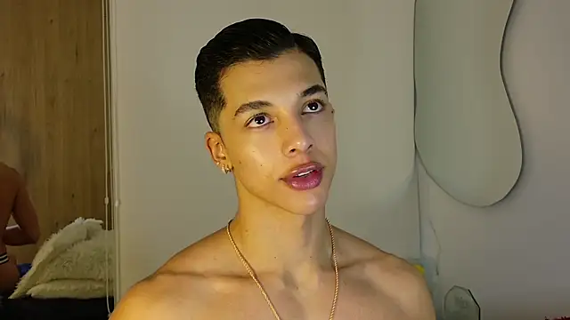 Troye Williams online show from 19, 4, 2026