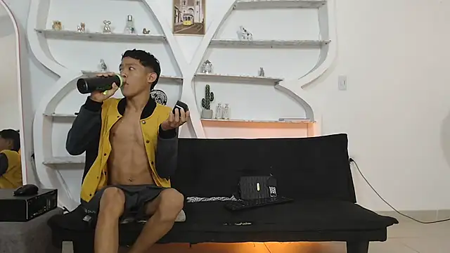 BEAUTY BOYS1 online show from 12, 11, 2025