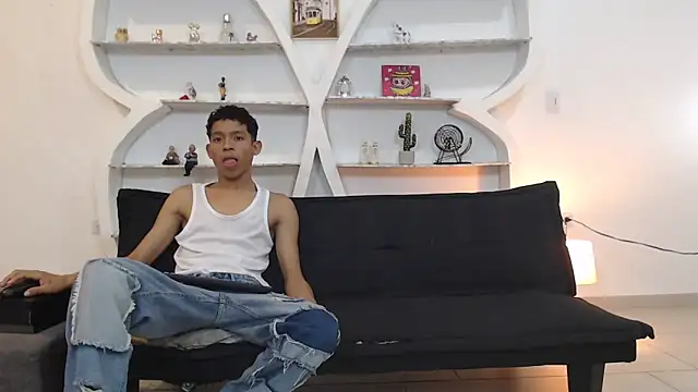 BEAUTY BOYS1 online show from 20, 11, 2025