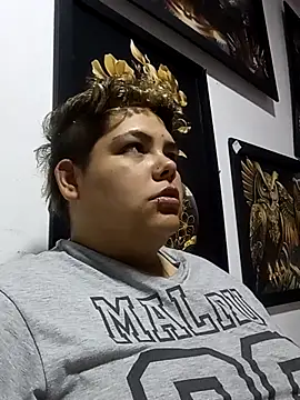 Hailey Curvy online show from 15, 9, 2025