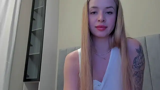 Snapshot of Touch_me chatting on 21, 2, 2025 Touch me online show from 21, 2, 2025