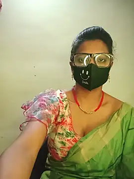 Snapshot of Mohini_Josh069 chatting on 5, 7, 2026 Mohini Josh069 online show from 5, 7, 2026