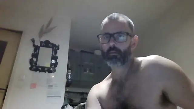 Snapshot of whatYwantMorrre chatting on 29, 9, 2025 whatYwantMorrre online show from 29, 9, 2025