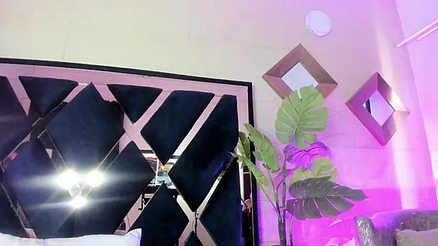 Valery Brand online show from 25, 6, 2026