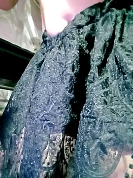 Surrilove online show from 28, 3, 2026