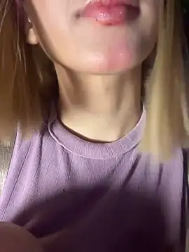 SweetBunnyGF online show from 2, 12, 2025