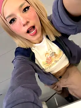 SweetBunnyGF online show from 5, 12, 2025