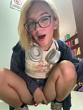 SweetBunnyGF online show from 29, 5, 2026